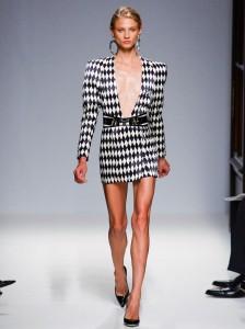 TENDANCES POUR L’ÉTÉ 2013 Le-noir-et-blanc-de-Balmain_exact780x1040_p