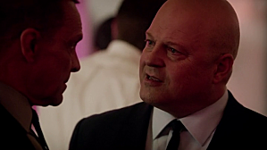 Critiques Séries : Vegas. Saison 1. Episode 19. Past Lives. vlcsnap-2013-04-28-18h42m51s57.png