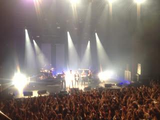 Concert de Bastian Baker à l'Olympia Concert de Bastian Baker à l'Olympia