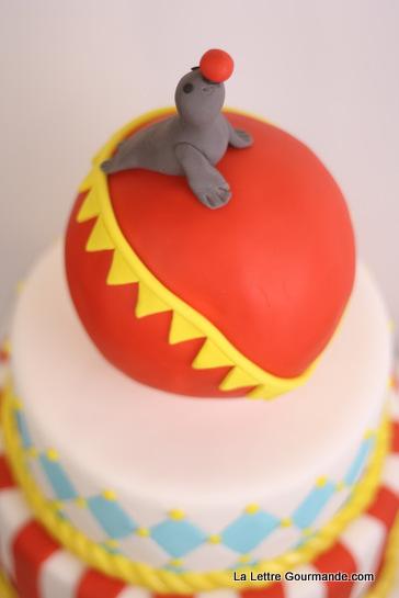 Le circus cake 2 3-IMG_0350