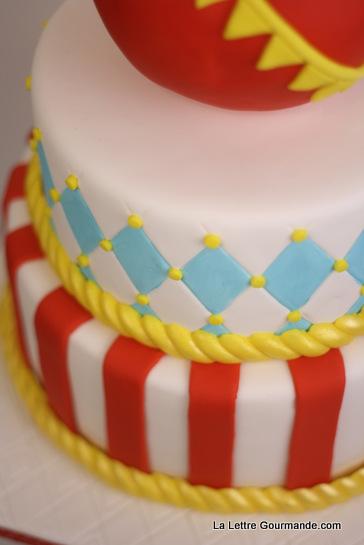 Le circus cake 2 2-IMG_0345