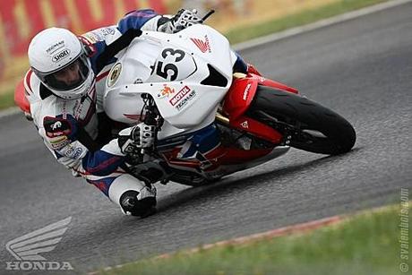 FSBK à Nogaro ///// des News de VD 53 FSBK-2013-04-15-Debise-a-Nogaro.jpg
