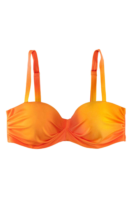 La Collection Beachwear Beyoncé for H&M..;. La Collection Beachwear Beyoncé for H&M..;.