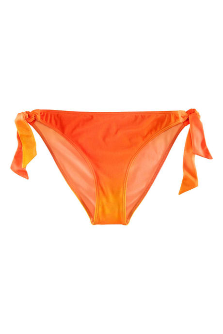 La Collection Beachwear Beyoncé for H&M..;. La Collection Beachwear Beyoncé for H&M..;.