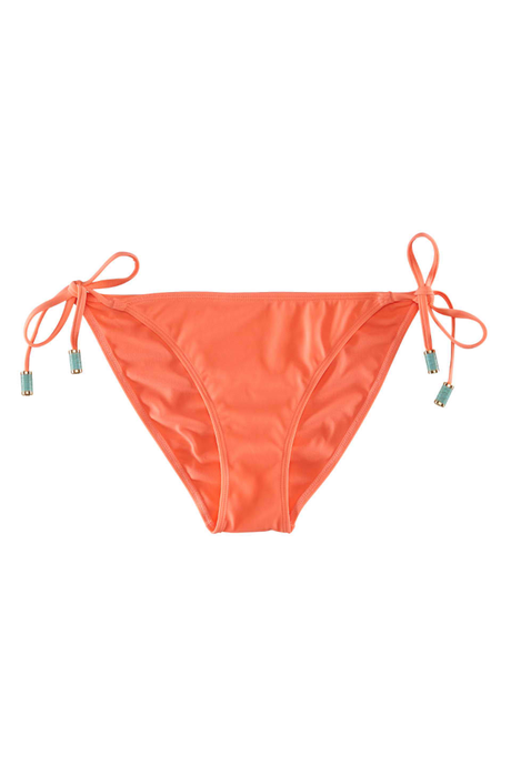La Collection Beachwear Beyoncé for H&M..;. La Collection Beachwear Beyoncé for H&M..;.