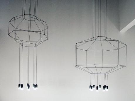 Wireflow suspensions géométriques par Arik Levy Wireflow suspensions géométriques par Arik Levy