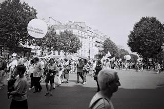 Europe 2003: La fin de l'aventure - Paris en noir et blanc Europe 2003: La fin de l'aventure - Paris en noir et blanc