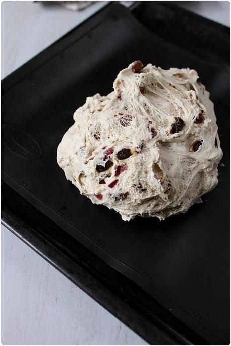 Pain aux fruits secs Pain aux fruits secs