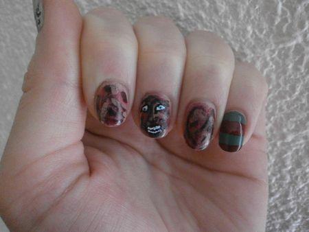 Nailstorming Monstres, créatures étranges et autres créatures du placard P5040015