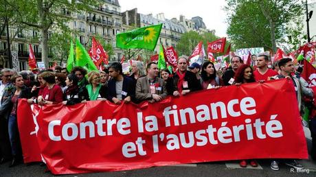 Le billet du jour : Disons que pour le consensus nous étions 180.000 dont 30.000 avec des balais ! Marche-du-05-Mai-2013_0141