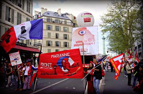Le billet du jour : Disons que pour le consensus nous étions 180.000 dont 30.000 avec des balais ! Marche-du-05-Mai-2013_0791