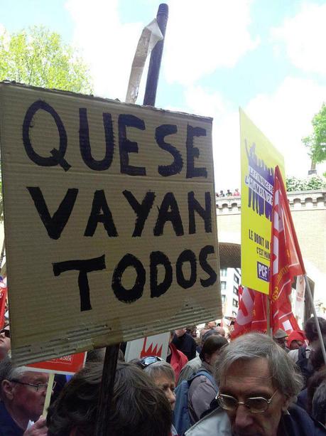 Le billet du jour : Disons que pour le consensus nous étions 180.000 dont 30.000 avec des balais ! Marche-du-05-Mai-2013_0761