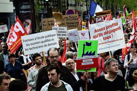 Le billet du jour : Disons que pour le consensus nous étions 180.000 dont 30.000 avec des balais ! Marche-du-05-Mai-2013_0461