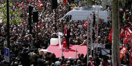 Le billet du jour : Disons que pour le consensus nous étions 180.000 dont 30.000 avec des balais ! Marche-du-05-Mai-2013_0631