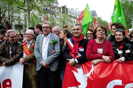 Le billet du jour : Disons que pour le consensus nous étions 180.000 dont 30.000 avec des balais ! Marche-du-05-Mai-2013_0541