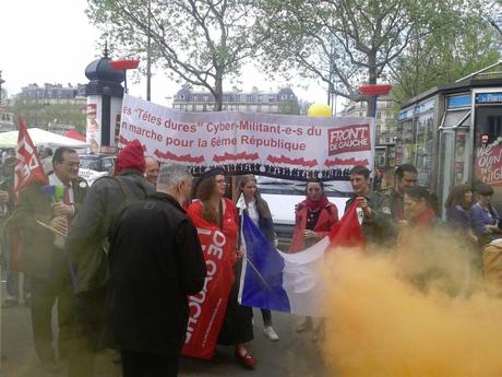 Le billet du jour : Disons que pour le consensus nous étions 180.000 dont 30.000 avec des balais ! Marche-du-05-Mai-2013_0801