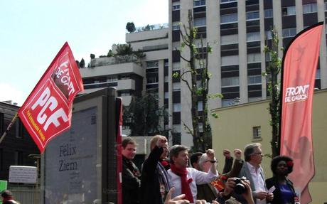 Le billet du jour : Disons que pour le consensus nous étions 180.000 dont 30.000 avec des balais ! Marche-du-05-Mai-2013_0681