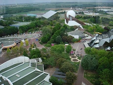 FUTUROSCOPE: L'ARCHITECTURE DSC00283