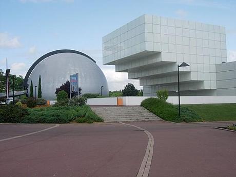 FUTUROSCOPE: L'ARCHITECTURE DSCN2926