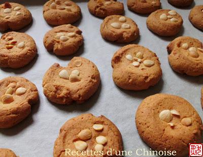 Petit sablé chinois aux amandes d'abricot 杏仁桃酥 xìngrén táosū