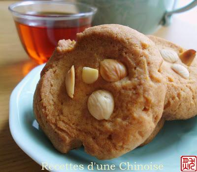 Petit sablé chinois aux amandes d'abricot 杏仁桃酥 xìngrén táosū