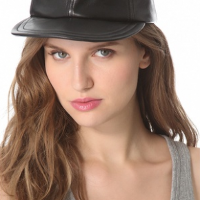 Cap Sur La Casquette Eugenia Kim 183€