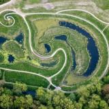 Chris Drury – Land Art Heart of Reeds 01