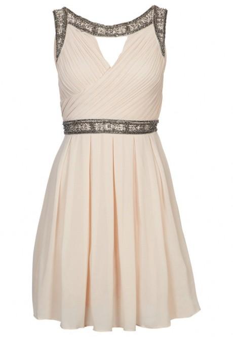 TFNC, Robe beige 