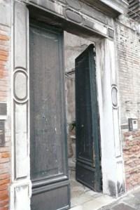 Dans un palazzo du XVIIIe siècle. Dans un palazzo du XVIIIe siècle.