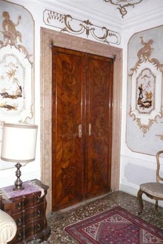 Dans un palazzo du XVIIIe siècle. Dans un palazzo du XVIIIe siècle.