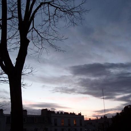 Regarde le ciel ! Regarde le ciel !