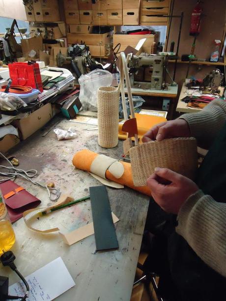 REMÈDES le contenant par Amaury Poudray REMÈDES le contenant par Amaury Poudray