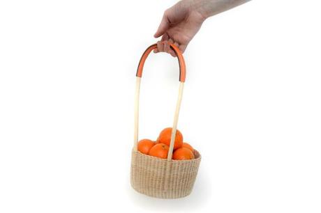 REMÈDES le contenant par Amaury Poudray REMÈDES le contenant par Amaury Poudray