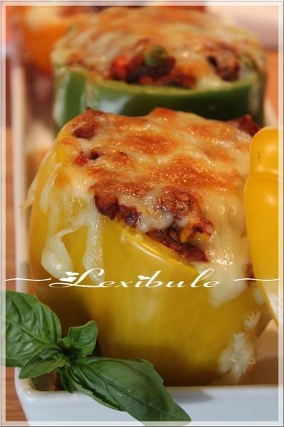 ~Poivrons farcis au porc épicé~ ~Poivrons farcis au porc épicé~