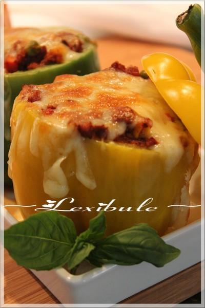 ~Poivrons farcis au porc épicé~ ~Poivrons farcis au porc épicé~