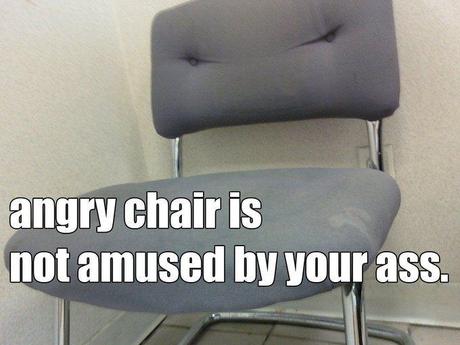 La chronique blasé du mercredi Angry_Chair