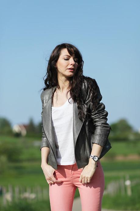 veste métallisée ikks H&M finance kills photo perfecto lin metallise Pink campagne