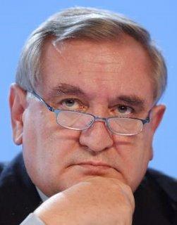 Jean-Pierre Raffarin arrive en Chine : c'est dans son blog