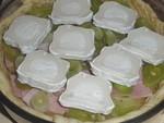 Tarte aux pommes de terre, jambon, poireaux et chèvre Tarte aux pommes de terre, jambon, poireaux et chèvre