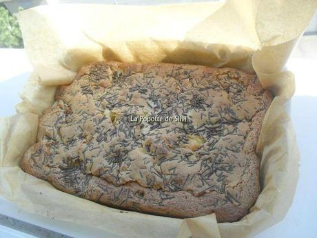 Gâteau des 12 cuillères aux pommes / pruneaux SAM_2253