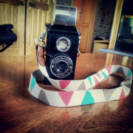 Une jolie sangle de caméra colorée pour les jours ensoleillés Appareil photo 1