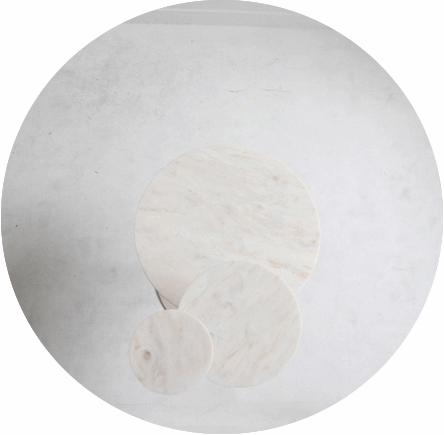 Planet table et mouvement par le studio KamKam Planet table et mouvement par le studio KamKam