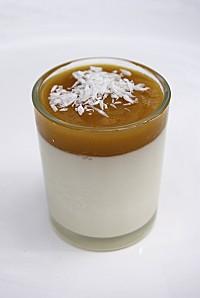 Panna cotta exotique panna cotta_mangue_coco_lait de coco_noix de coco_exotique_recette des iles