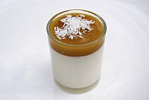 Panna cotta exotique panna cotta_mangue_coco_lait de coco_noix de coco_exotique_recette des iles