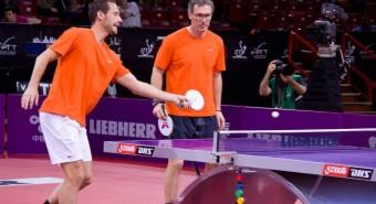 michaël-llodra-laurent-blanc-mondial-ping-ping-star-ping-pong-tennis-de-table-bercy-2013