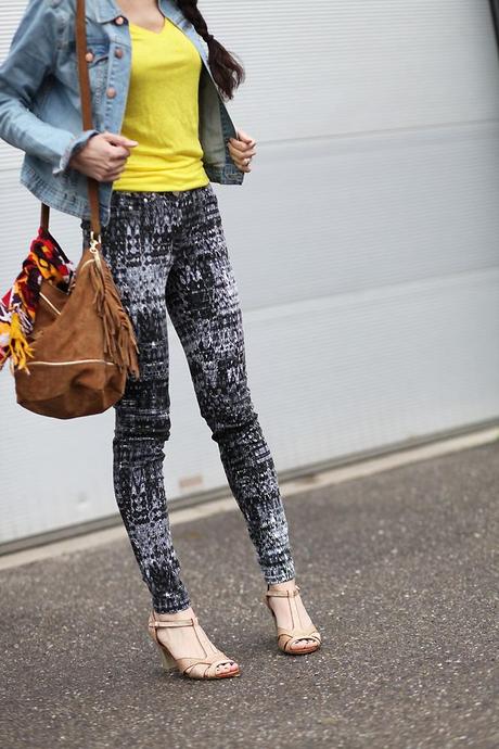 yellow top lin tendance jaune somewhere sandales dorées H&M 3 suisses photo sac franges Yellow