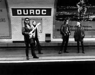 JANOL APIN: PHOTOS, MÉTRO ET JEUX DE MOTS JANOL APIN: PHOTOS, MÉTRO ET JEUX DE MOTS