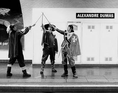 JANOL APIN: PHOTOS, MÉTRO ET JEUX DE MOTS JANOL APIN: PHOTOS, MÉTRO ET JEUX DE MOTS