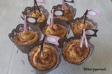 Cupcake au chocolat et au beurre de cacahuètes / Chocolate and peanut butter cupcake