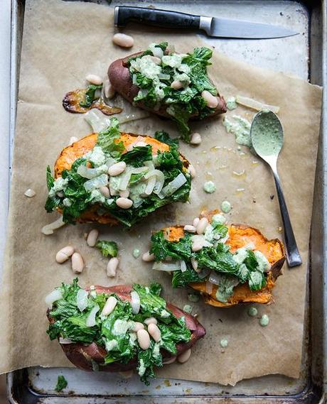 Oeufs cocotte, rouget, patates douces et autres douceurs : recettes de la semaine (S21/2013) patate douce roties et farcies graines de moutarde haricot blanc et salade
